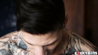 Cameron Diggs Facefucks Levi Karter