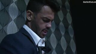 Valentino Medici Opens Adriano Carrasco