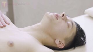 Sensual & Raw Twink Massage