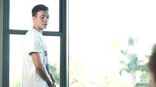 Straight Shooter (Logan Cross, Justin Owen)