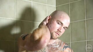 Junior Fucks Johnny Behind the Scenes