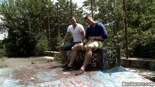 Men Enjoying Anal Sex In Public!