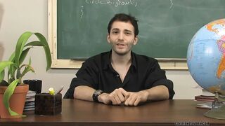 Young Gay Pornstar Chatting - Wade Warren