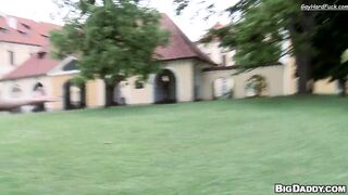 Horny Men Fuck In Public!