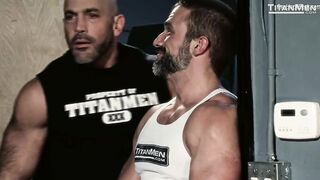 Sweat: Hunter Marx & Troy Daniels