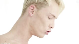 Office Cleaner Fucking His Manager