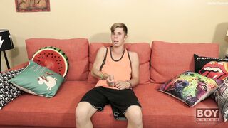 Cute Twink Justin Is Shameless