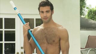 Marco Blaze spots Dean Flynn